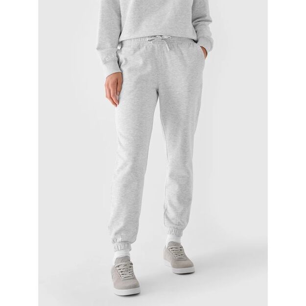 Women\ s jogger sweatpants 4F 4FWMM00TTROF1137-27M
