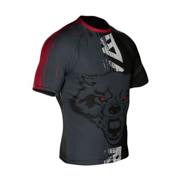 The  Wolf  compression rashguard is made of DBX MORE DRY XL material.