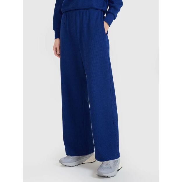 Women\ s oversized wide-leg trousers 4F 4FRSS25TTROF1397-31S