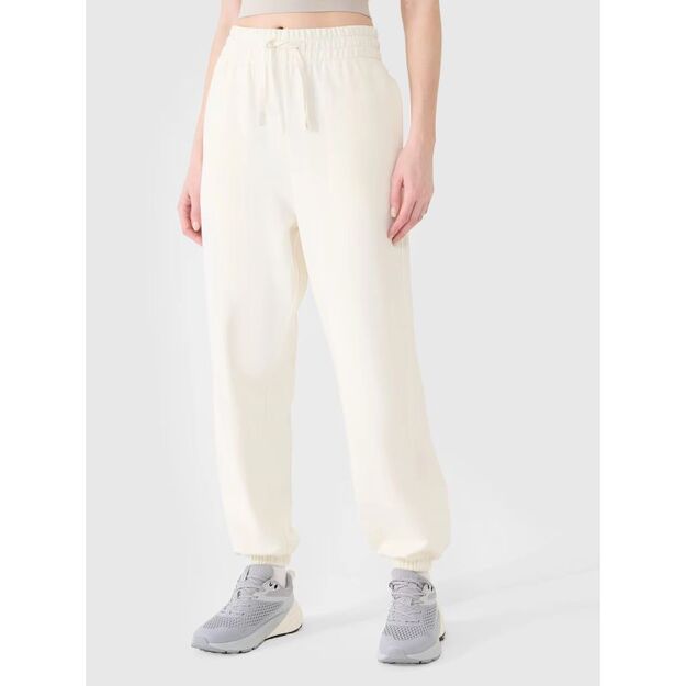 Women\ s jogger sweatpants 4F 4FWSS25TTROF0994-11S