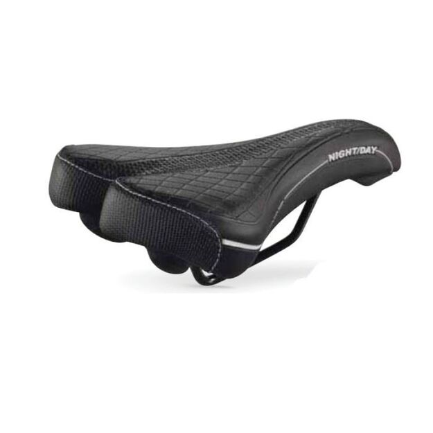 NIGHT/DAY saddle black